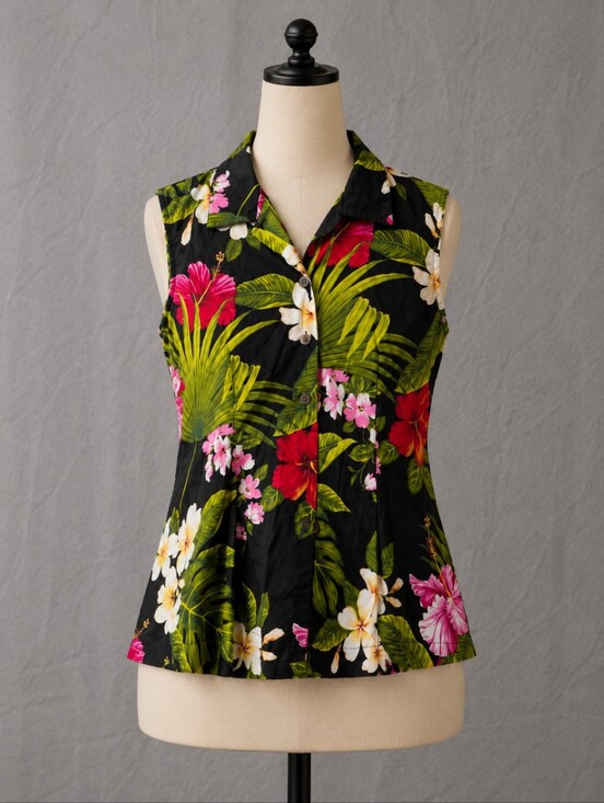 Hawaiian Reserve Collection Tops - Vintage Hawaiian Reserve Tropical Floral Sleeveless Button Front 100% Cotton